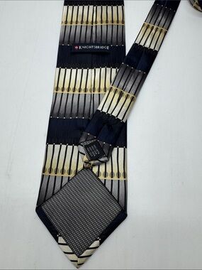 Knightbridge Navy and Gold Patterned Silk Tie #0099